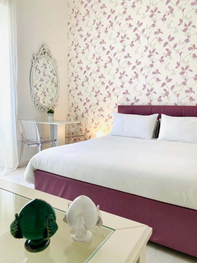 Bed and Breakfast Dai 3 Santi Лечче Экстерьер фото