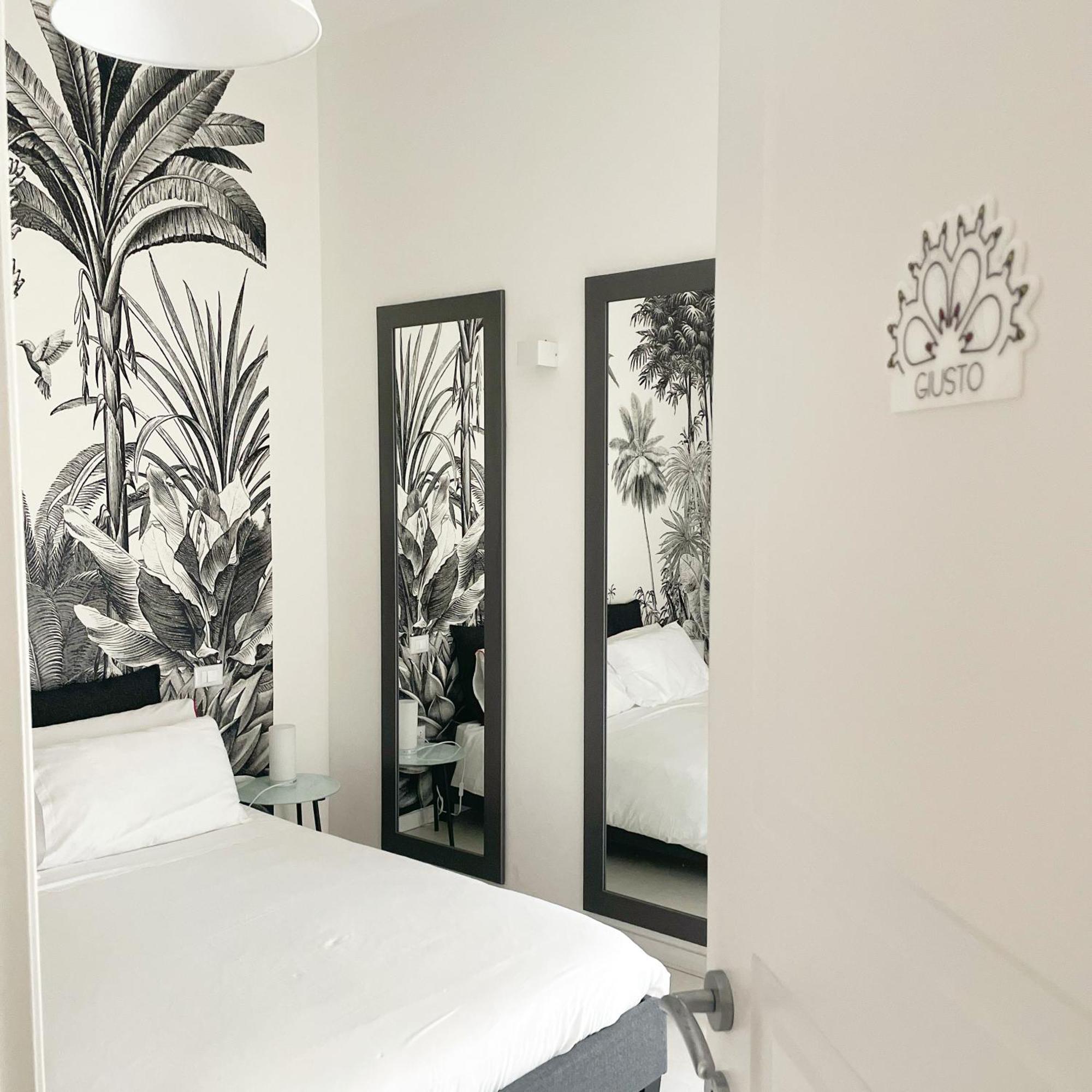 Bed and Breakfast Dai 3 Santi Лечче Экстерьер фото